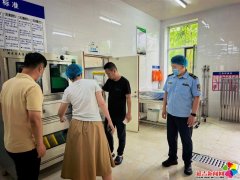 对辖区内4所已开展的学校食堂开展食物平安专项